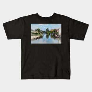 The River Avon At  Tewkesbury Kids T-Shirt